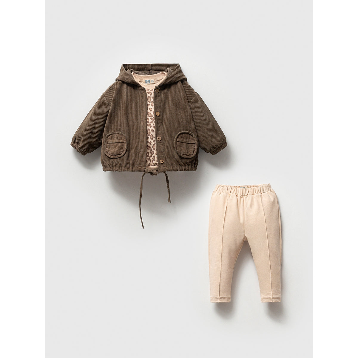 Xhup, Bluzë & Pantallona