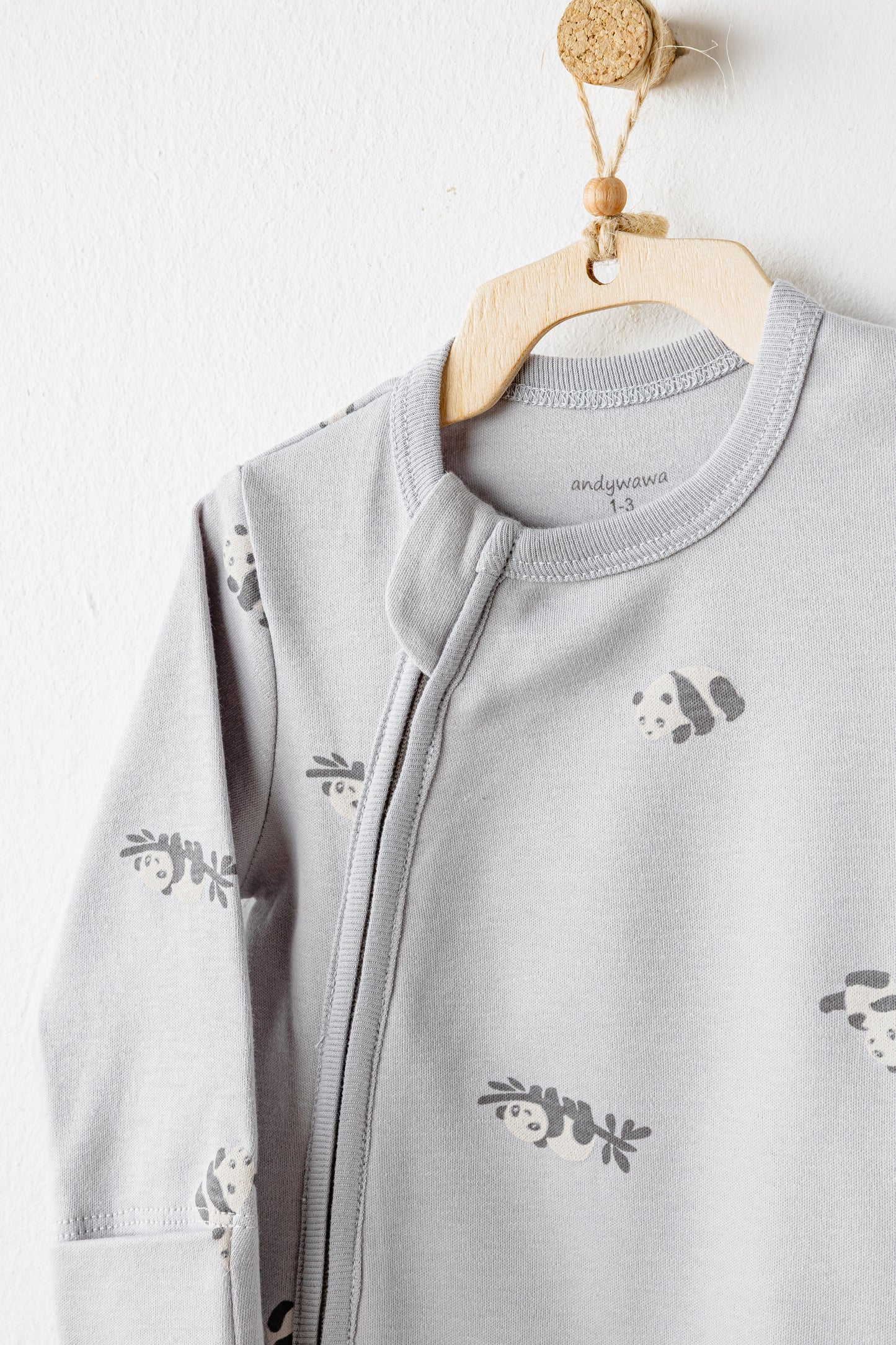 Set Shpihozë dhe Kapelë - "Aventurat e Pandës"