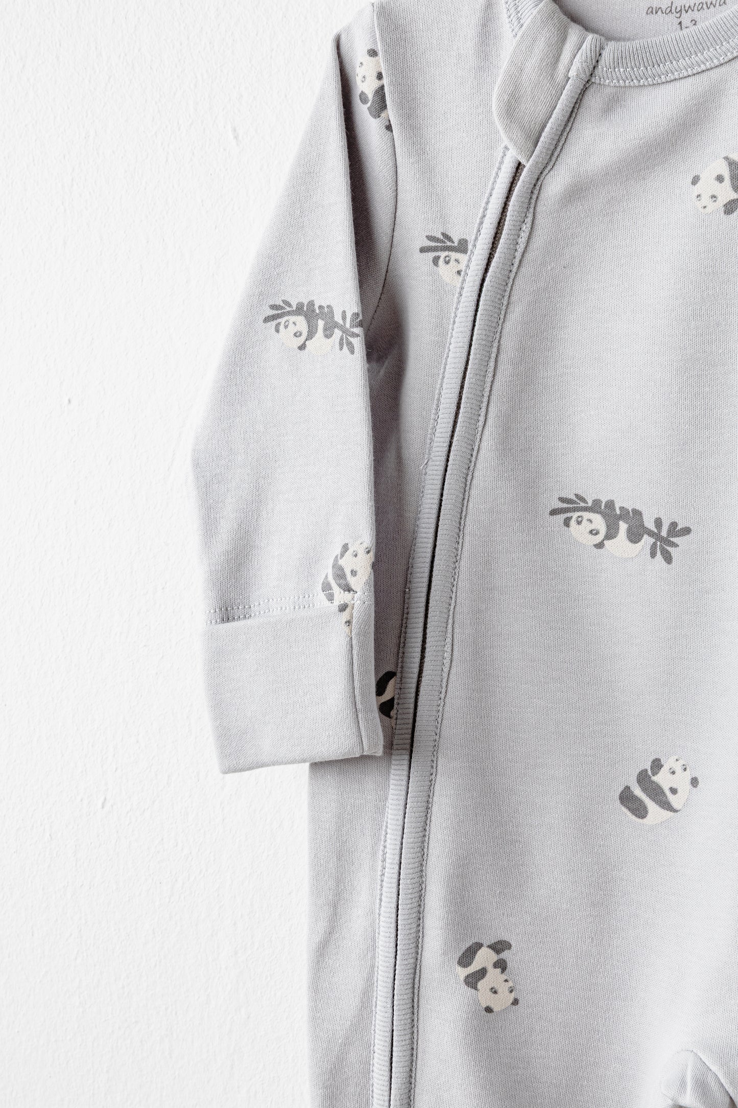 Set Shpihozë dhe Kapelë - "Aventurat e Pandës"