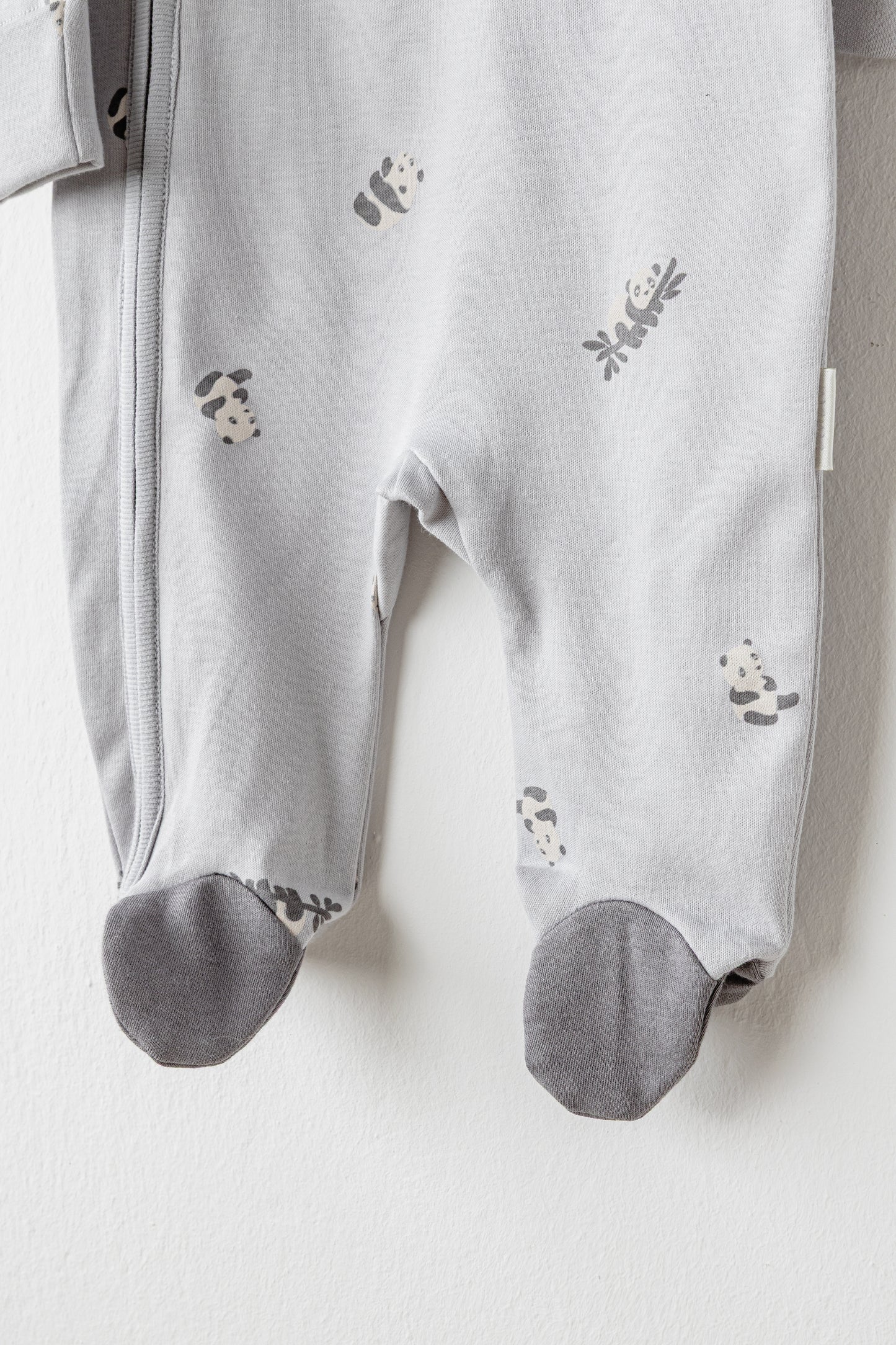 Set Shpihozë dhe Kapelë - "Aventurat e Pandës"