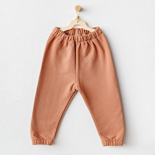 Pantallona të Përditshme