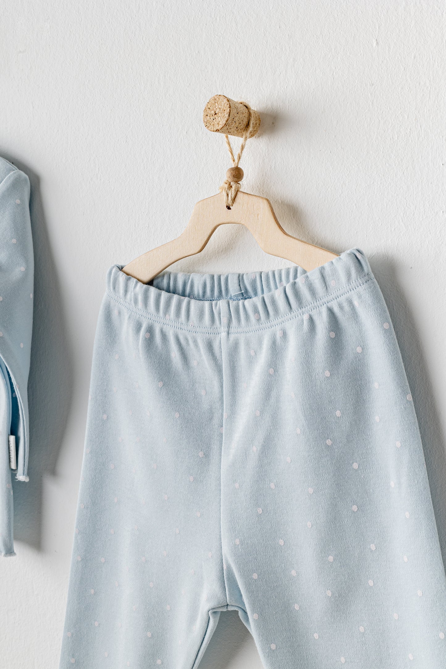 Set 2 Pjesësh me Motive Lepuri