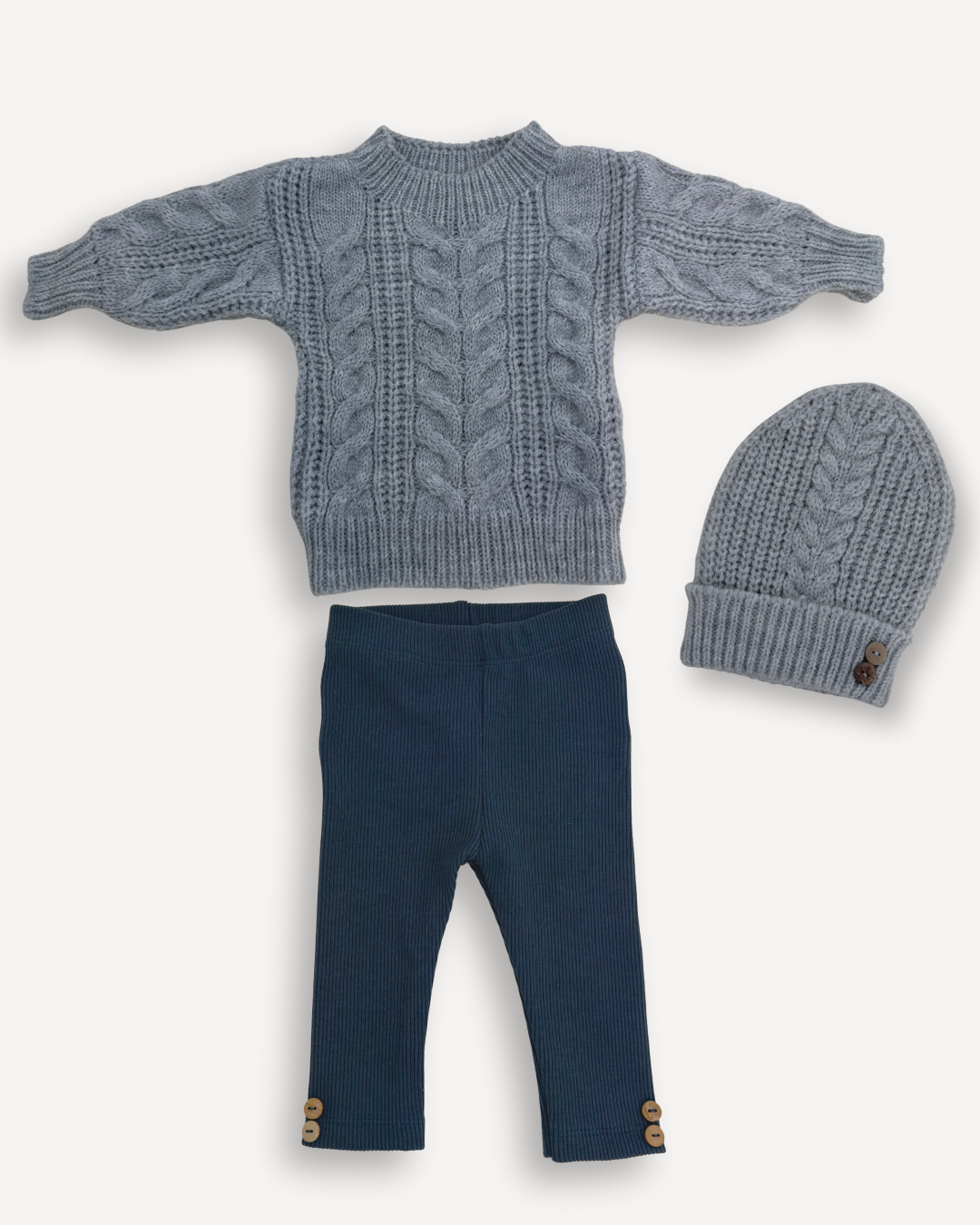 Bluzë, Pantalona dhe Kapelë